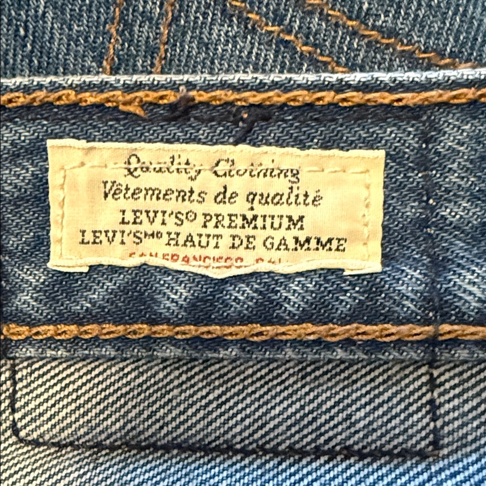 Levi’s Womens Wedgie Straight Jeans Raw Hem Size 27 - Picture 15 of 15